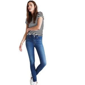 Madewell 9” High-Rise Skinny Jeans in Patty Wash Size 27 Style# G7189 G105